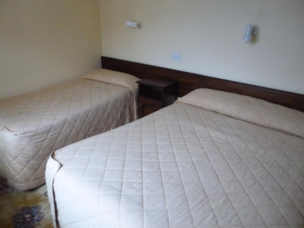 Achill Sound Hotel - Ostan Ghob A'Choire Εξωτερικό φωτογραφία